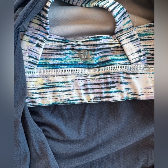 Lululemon Ready & Go Tank Women Size 8 Inkwell Blurry Belle Multi - Picture 7 of 7